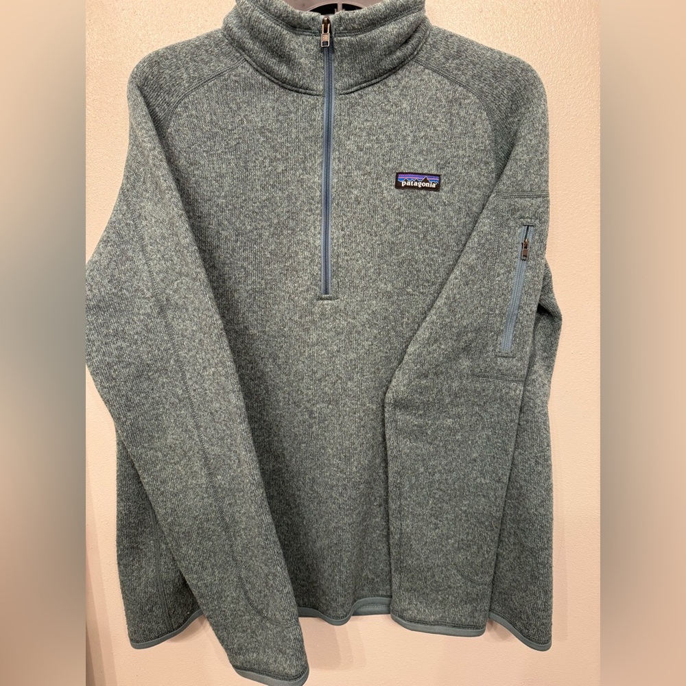 Patagonia Heathered Teal Fleece 1/4 zip
